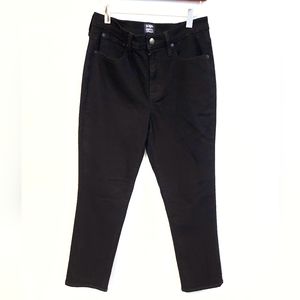 J.Crew Essential Straight Black Jean in All-day Stretch